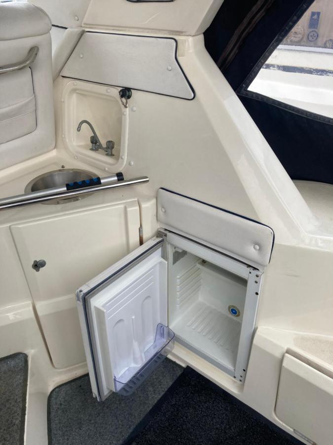 Luxury Boat Hotel Chertsey Exterior photo